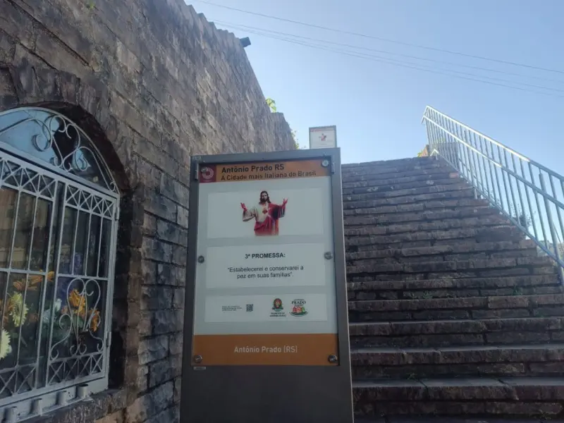 Foto de Escadaria da Fé – Doze Promessas do Sagrado Coração e Jesus