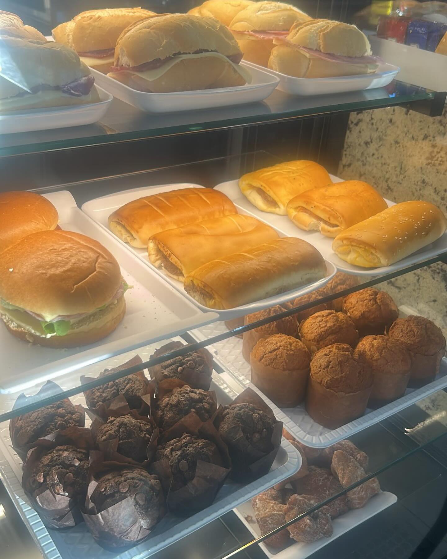 Foto de Dell Continy Lancheria e  Restaurante